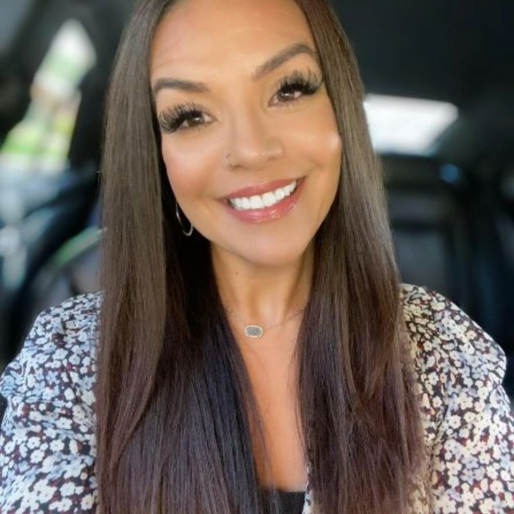 Meet your Posher, Leticia